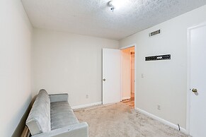 Pet-friendly Madison Home: 11 Mi to Dtwn Nashville