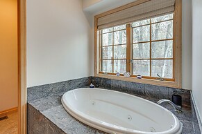 Beautiful Hailey Home: Walk to Big Wood River!