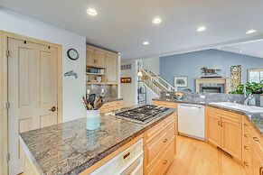 Beautiful Hailey Home: Walk to Big Wood River!