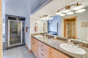 Beautiful Hailey Home: Walk to Big Wood River!