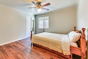 Flagstaff Home w/ Grill: 3 Mi to Historic Downtown