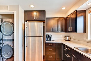 Flagstaff Home w/ Grill: 3 Mi to Historic Downtown