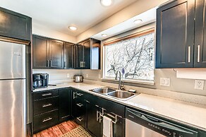 Flagstaff Home w/ Grill: 3 Mi to Historic Downtown