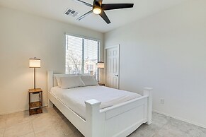 Peoria Home ~ 7 Mi to State Farm Stadium!