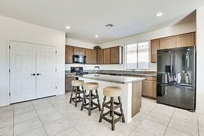 Peoria Home ~ 7 Mi to State Farm Stadium!