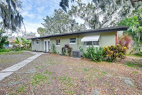 Auburndale Vacation Rental w/ Yard & Lake Views