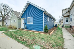 Dog-friendly Sheboygan Home - 1 Mi to Town!