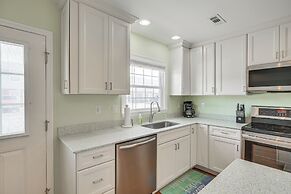 Breezy Pine Knoll Shores Escape: Walk to Beaches!