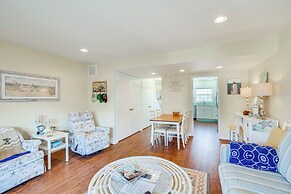 Breezy Pine Knoll Shores Escape: Walk to Beaches!