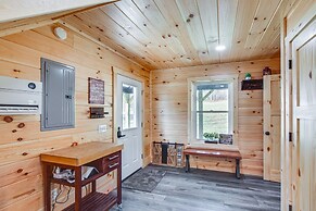 Modern Salineville Cabin on 13 Acres w/ Fire Pit!