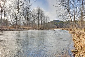 Mcdowell Highland County River Retreat w/ Views!
