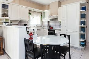 Classical Beauty 3Bd Apt in Nea Filothei