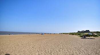 Sandy Paws Anderby Creek - Very Dog Friendly