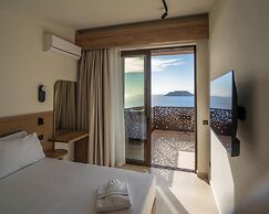 Canvas Villas By the Sea