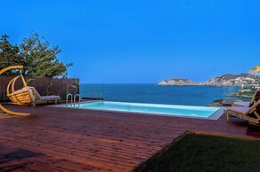 Canvas Villas By the Sea