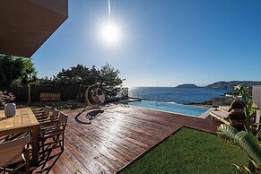 Canvas Villas By the Sea