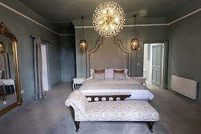 Welbeck Manor and Golf