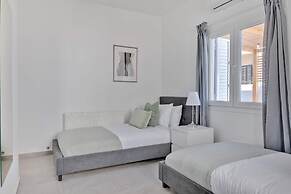 Phaedrus Living: Luxury Residence Faneromeni