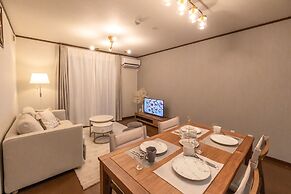 Ten-Cha House - Self-Check In Only