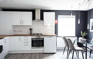 2 Bedroom Heron Apt Leamington Spa