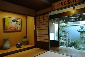 KAMIYASHIKI Private Hotel Self Check-in