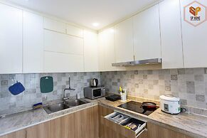 Sunrise City  Luxury Apartment Quan 7