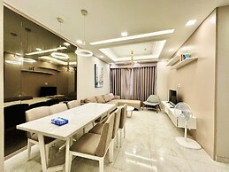 Sunrise City  Luxury Apartment Quan 7
