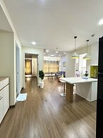 Sunrise City  Luxury Apartment Quan 7