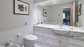 Cheval Hyde Park Gate