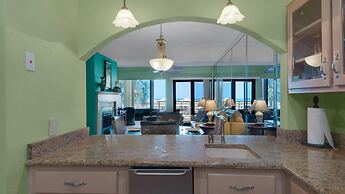 Palm Beach Club 4-127 Parrot-dise Palms