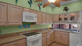 Palm Beach Club 4-127 Parrot-dise Palms