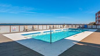 Palm Beach Club 4-127 Parrot-dise Palms