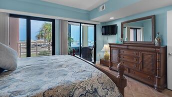 Palm Beach Club 4-127 Parrot-dise Palms