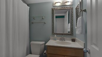 Palm Beach Club 4-127 Parrot-dise Palms