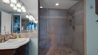 Palm Beach Club 4-127 Parrot-dise Palms