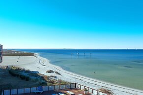 Palm Beach Club 2-219