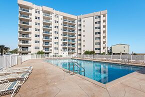 Regency Towers 702 West- Azure Pleasure