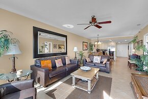 Emerald Isle Unit 202