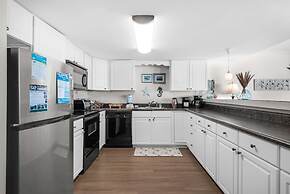 Starboard Village 424- Beach Haven