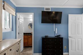 Starboard Village 411