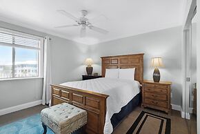 Sunset Harbor Palms 2-301