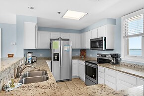 Santa Rosa Towers Unit 1202