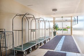 Santa Rosa Towers Unit 1202