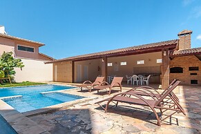 2 suítes ideal p/ amigos e casais