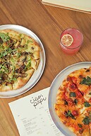 River Lodge Paso - 21 & Over Pool