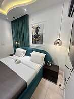 Euphoria Hotel & Suites by House 9