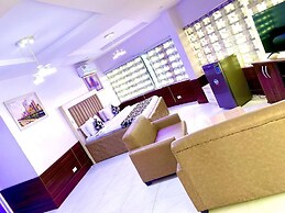 The Paradise Beach Resort and Apartment