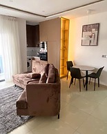 Le Noir Studio Apt Ikoy