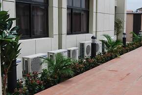 Pearl Court Residence & Hotels