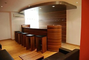 Pearl Court Residence & Hotels